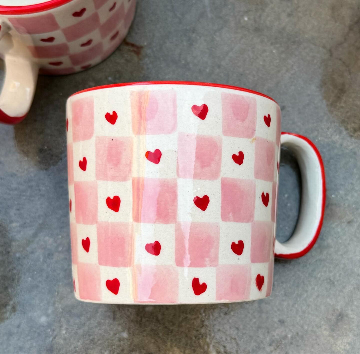 Pink checks & hearts mug. – Clayworks